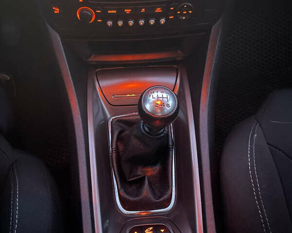 Синий Ситроен С5, объемом двигателя 2 л и пробегом 212 тыс. км за 5500 $, фото 18 на Automoto.ua