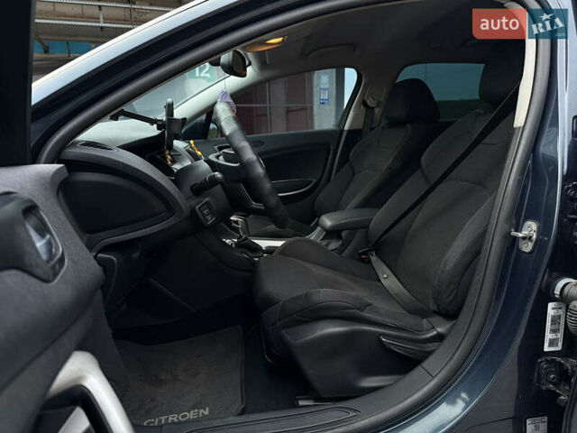Синій Сітроен С5, об'ємом двигуна 2 л та пробігом 310 тис. км за 5200 $, фото 21 на Automoto.ua