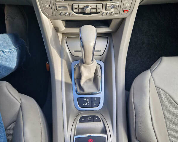 Синий Ситроен С5, объемом двигателя 1.6 л и пробегом 222 тыс. км за 7200 $, фото 16 на Automoto.ua