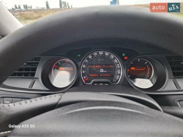 Синий Ситроен С5, объемом двигателя 2 л и пробегом 304 тыс. км за 7250 $, фото 1 на Automoto.ua