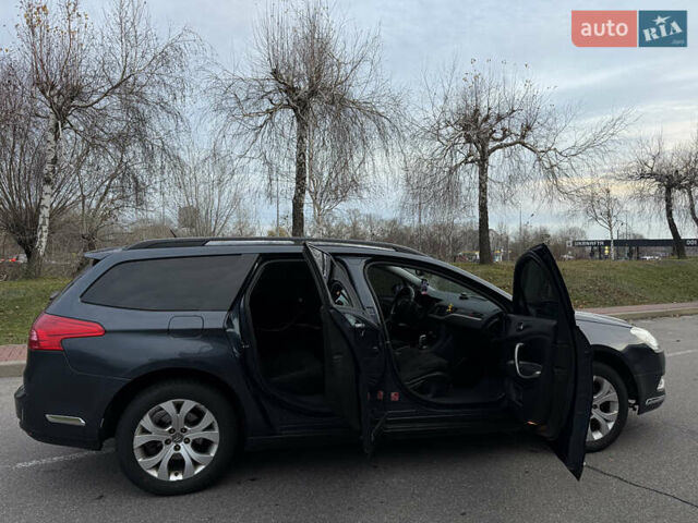 Синій Сітроен С5, об'ємом двигуна 2 л та пробігом 310 тис. км за 5200 $, фото 14 на Automoto.ua