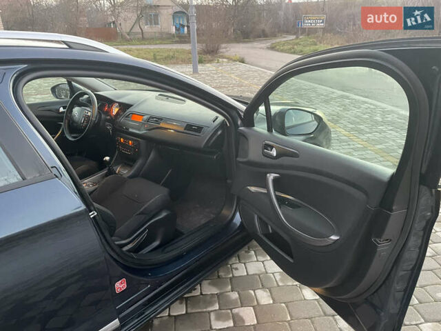 Синий Ситроен С5, объемом двигателя 2 л и пробегом 212 тыс. км за 5500 $, фото 10 на Automoto.ua