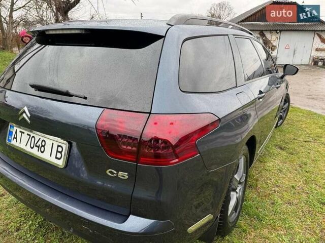 Синій Сітроен С5, об'ємом двигуна 2 л та пробігом 322 тис. км за 5900 $, фото 24 на Automoto.ua