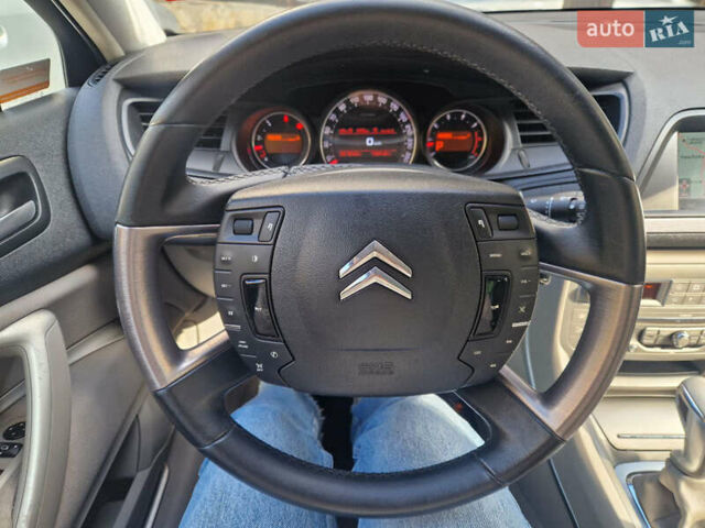 Синий Ситроен С5, объемом двигателя 1.6 л и пробегом 222 тыс. км за 7200 $, фото 14 на Automoto.ua
