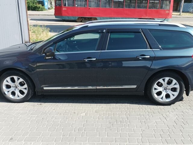 Синий Ситроен С5, объемом двигателя 1.6 л и пробегом 255 тыс. км за 6800 $, фото 3 на Automoto.ua