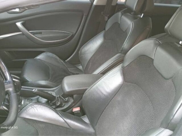 Синій Сітроен С5, об'ємом двигуна 1.6 л та пробігом 340 тис. км за 4999 $, фото 7 на Automoto.ua