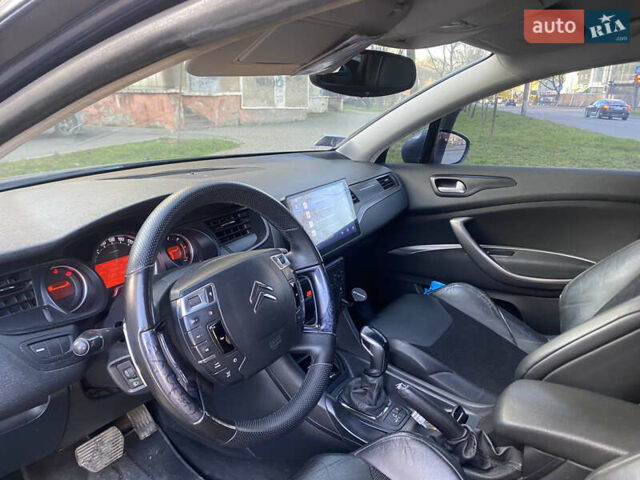 Синий Ситроен С5, объемом двигателя 1.56 л и пробегом 435 тыс. км за 4799 $, фото 27 на Automoto.ua