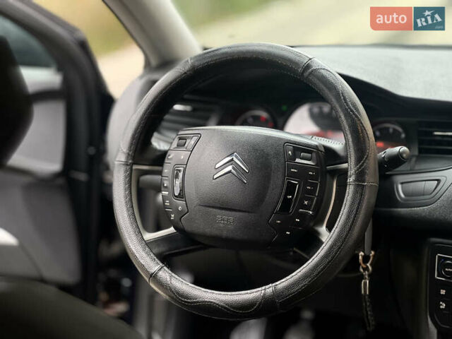 Синій Сітроен С5, об'ємом двигуна 2 л та пробігом 275 тис. км за 6350 $, фото 11 на Automoto.ua