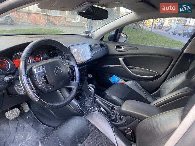 Синий Ситроен С5, объемом двигателя 1.56 л и пробегом 435 тыс. км за 4799 $, фото 31 на Automoto.ua