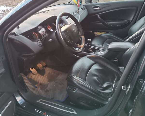 Синий Ситроен С5, объемом двигателя 2 л и пробегом 270 тыс. км за 7400 $, фото 1 на Automoto.ua