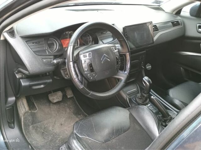 Синій Сітроен С5, об'ємом двигуна 1.6 л та пробігом 270 тис. км за 4100 $, фото 4 на Automoto.ua