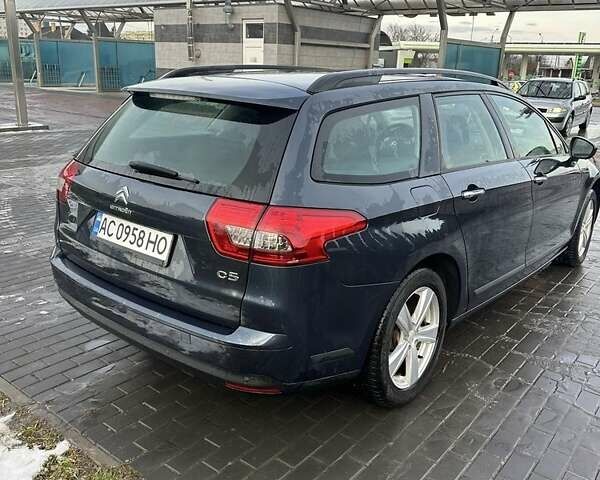 Синий Ситроен С5, объемом двигателя 1.6 л и пробегом 160 тыс. км за 8999 $, фото 3 на Automoto.ua