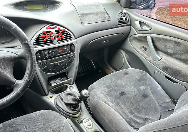 Зеленый Ситроен С5, объемом двигателя 1.75 л и пробегом 390 тыс. км за 1400 $, фото 17 на Automoto.ua