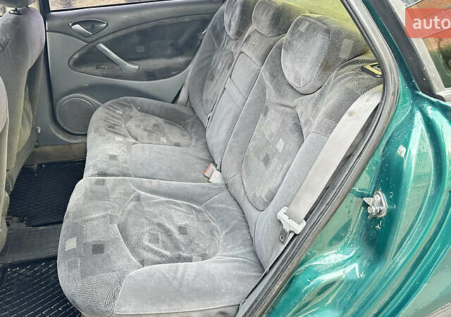 Зеленый Ситроен С5, объемом двигателя 1.75 л и пробегом 390 тыс. км за 1400 $, фото 13 на Automoto.ua