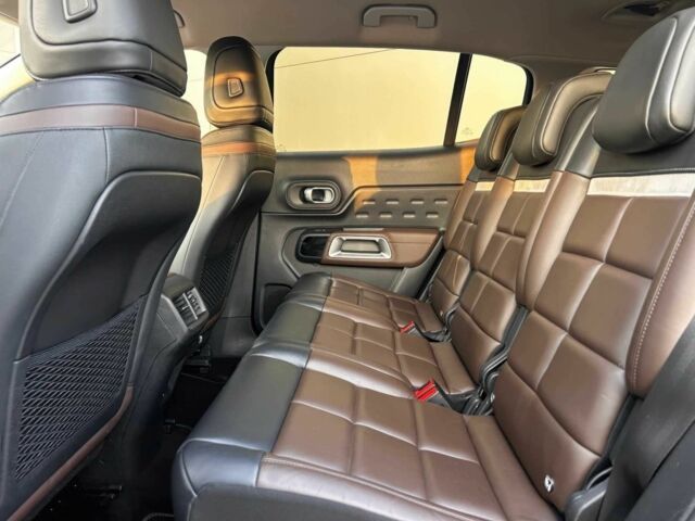 Ситроен С5 2020 в Чернигове на Automoto.ua Зеленый Ситроен С5, объемом двигателя 1.6 л и пробегом 44 тыс. км за 10500 $, фото 8 на Automoto.ua