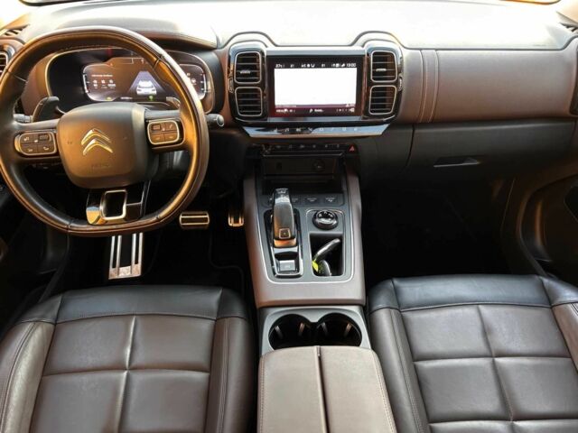 Ситроен С5 2020 в Чернигове на Automoto.ua Зеленый Ситроен С5, объемом двигателя 1.6 л и пробегом 44 тыс. км за 10500 $, фото 6 на Automoto.ua