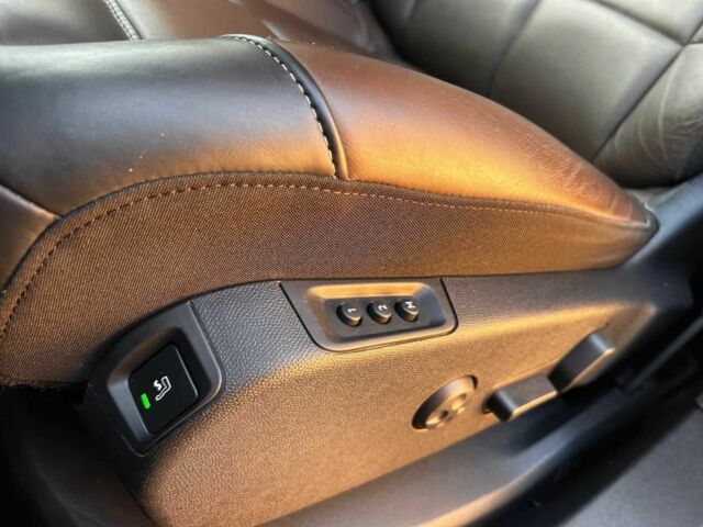 Ситроен С5 2020 в Чернигове на Automoto.ua Зеленый Ситроен С5, объемом двигателя 1.6 л и пробегом 44 тыс. км за 10500 $, фото 10 на Automoto.ua