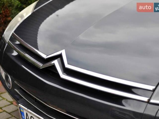 Сітроен С6 2010 у Ковель на Automoto.ua Сірий Сітроен С6, об'ємом двигуна 2.2 л та пробігом 221 тис. км за 8500 $, фото 2 на Automoto.ua
