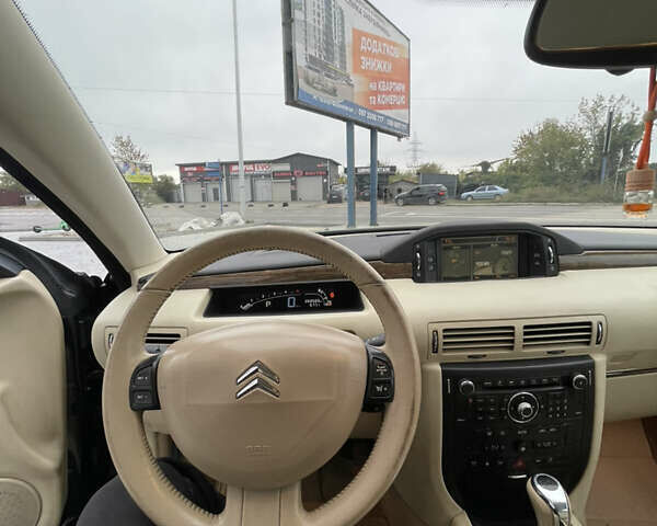 Зеленый Ситроен С6, объемом двигателя 2.7 л и пробегом 268 тыс. км за 7500 $, фото 16 на Automoto.ua