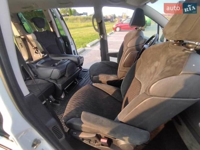 Белый Ситроен С8, объемом двигателя 2 л и пробегом 265 тыс. км за 8600 $, фото 4 на Automoto.ua