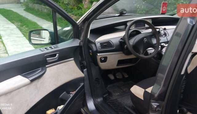 Чорний Сітроен С8, об'ємом двигуна 2.2 л та пробігом 255 тис. км за 5600 $, фото 16 на Automoto.ua