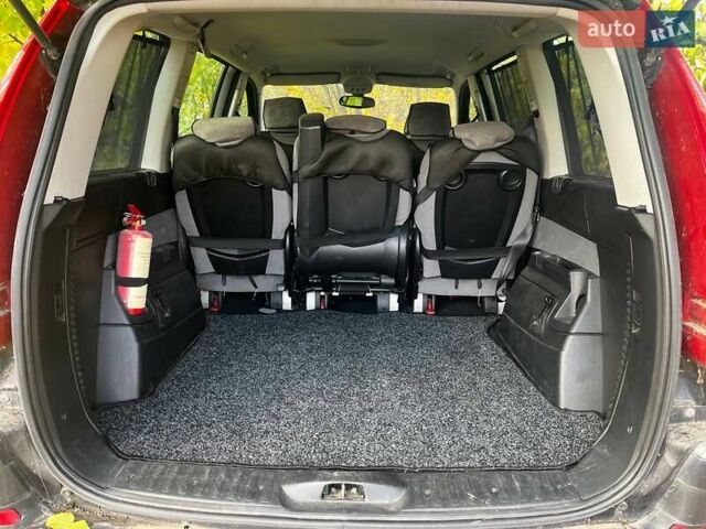 Чорний Сітроен С8, об'ємом двигуна 2 л та пробігом 200 тис. км за 6600 $, фото 12 на Automoto.ua