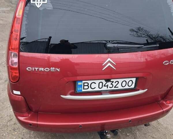 Красный Ситроен С8, объемом двигателя 2 л и пробегом 343 тыс. км за 6300 $, фото 2 на Automoto.ua
