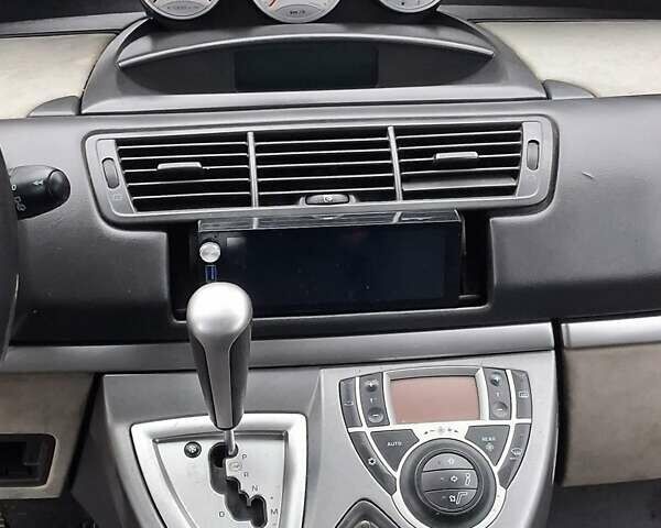 Червоний Сітроен С8, об'ємом двигуна 2 л та пробігом 340 тис. км за 6400 $, фото 14 на Automoto.ua