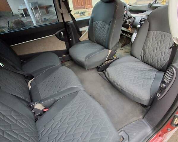 Красный Ситроен С8, объемом двигателя 2 л и пробегом 343 тыс. км за 6300 $, фото 21 на Automoto.ua