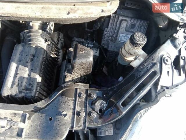 Ситроен С8, объемом двигателя 2 л и пробегом 267 тыс. км за 7900 $, фото 86 на Automoto.ua