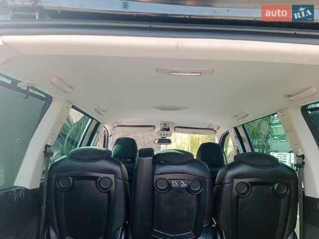 Ситроен С8, объемом двигателя 2 л и пробегом 267 тыс. км за 7900 $, фото 49 на Automoto.ua