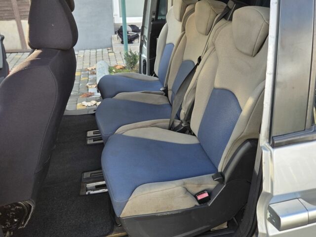 Серый Ситроен С8, объемом двигателя 2 л и пробегом 250 тыс. км за 3100 $, фото 7 на Automoto.ua