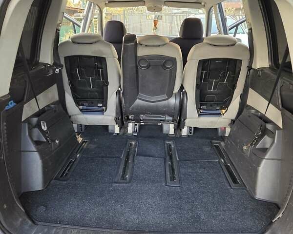 Сірий Сітроен С8, об'ємом двигуна 2 л та пробігом 260 тис. км за 3100 $, фото 7 на Automoto.ua