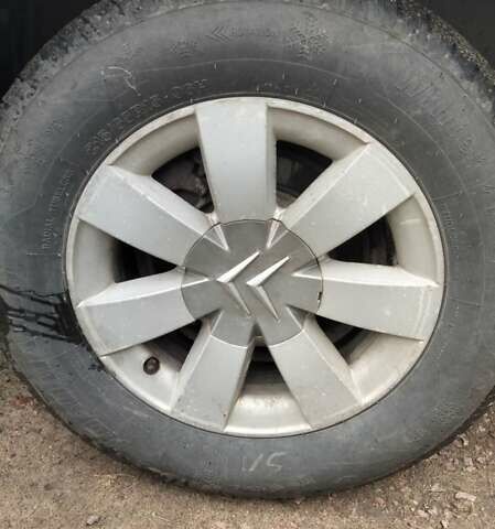 Серый Ситроен С8, объемом двигателя 2.18 л и пробегом 273 тыс. км за 3900 $, фото 6 на Automoto.ua