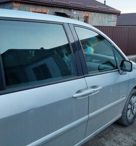 Серый Ситроен С8, объемом двигателя 2.18 л и пробегом 273 тыс. км за 3900 $, фото 11 на Automoto.ua