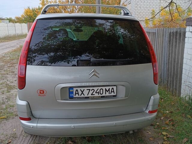 Сірий Сітроен С8, об'ємом двигуна 2.2 л та пробігом 290 тис. км за 5200 $, фото 1 на Automoto.ua