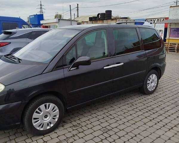 Сірий Сітроен С8, об'ємом двигуна 2 л та пробігом 230 тис. км за 6500 $, фото 1 на Automoto.ua