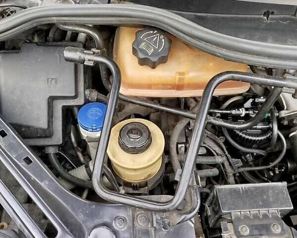Сірий Сітроен С8, об'ємом двигуна 2 л та пробігом 230 тис. км за 6500 $, фото 10 на Automoto.ua