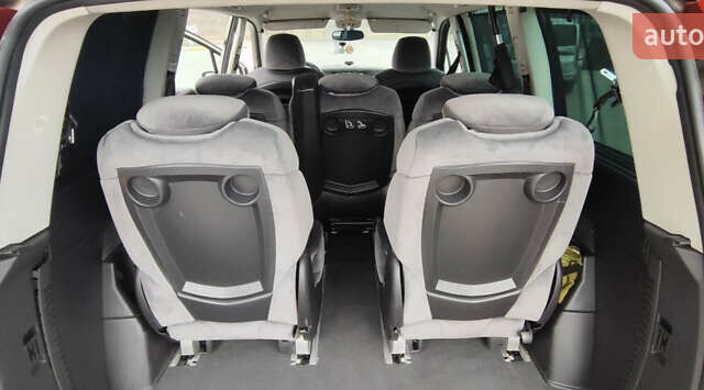 Серый Ситроен С8, объемом двигателя 2.2 л и пробегом 285 тыс. км за 5000 $, фото 14 на Automoto.ua