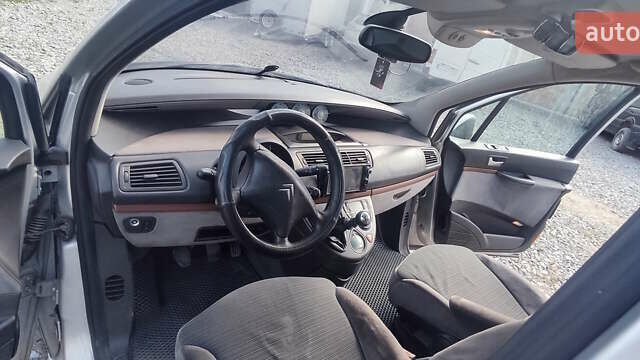 Сірий Сітроен С8, об'ємом двигуна 2.2 л та пробігом 299 тис. км за 4100 $, фото 8 на Automoto.ua