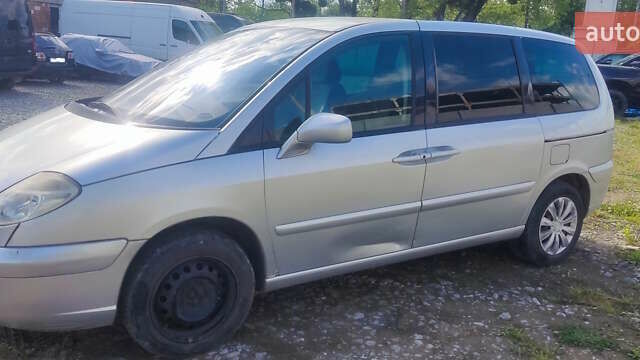 Сірий Сітроен С8, об'ємом двигуна 2.2 л та пробігом 299 тис. км за 4100 $, фото 2 на Automoto.ua