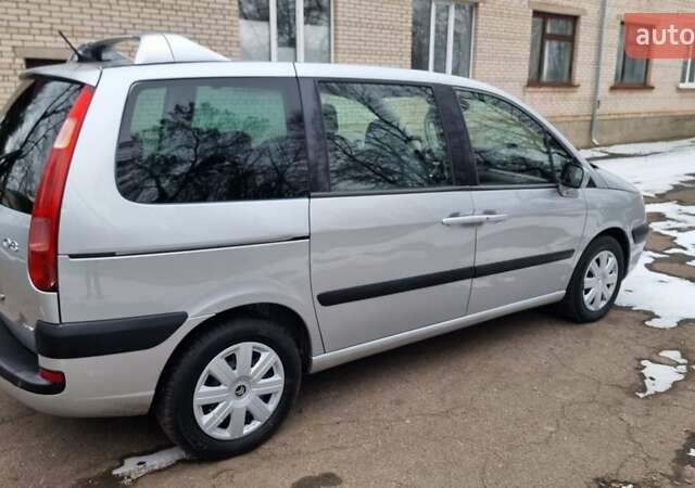 Сірий Сітроен С8, об'ємом двигуна 2.2 л та пробігом 311 тис. км за 4950 $, фото 4 на Automoto.ua