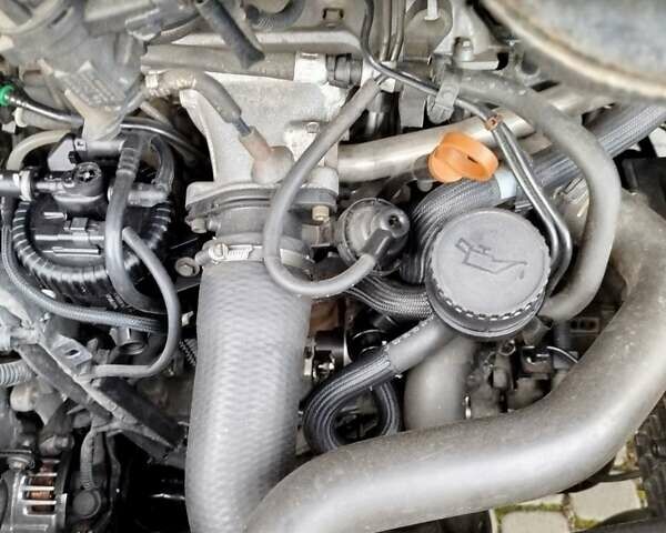 Сірий Сітроен С8, об'ємом двигуна 2 л та пробігом 230 тис. км за 6500 $, фото 8 на Automoto.ua