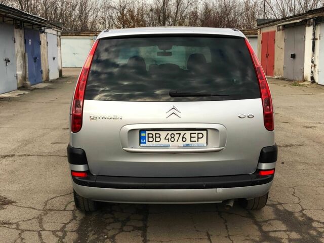 Сірий Сітроен С8, об'ємом двигуна 2 л та пробігом 155 тис. км за 4400 $, фото 4 на Automoto.ua