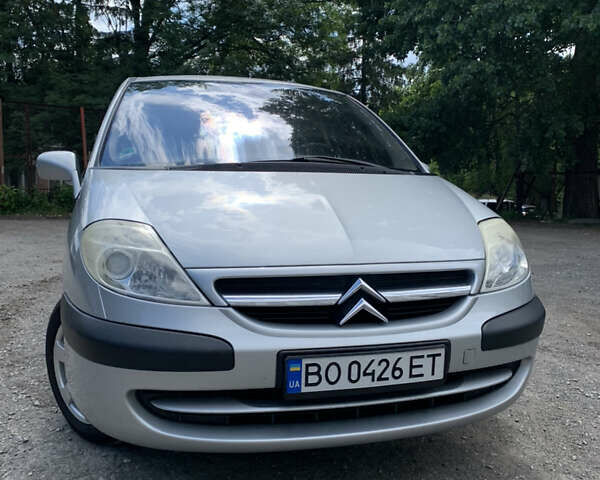 Серый Ситроен С8, объемом двигателя 2 л и пробегом 208 тыс. км за 6400 $, фото 51 на Automoto.ua