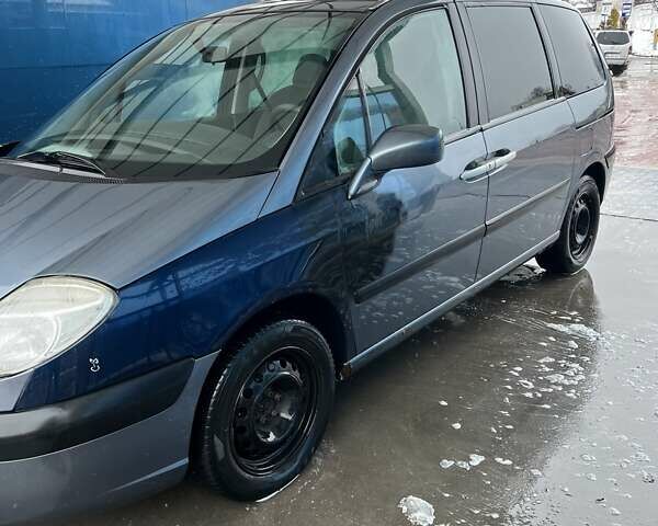 Сірий Сітроен С8, об'ємом двигуна 2 л та пробігом 290 тис. км за 4500 $, фото 4 на Automoto.ua