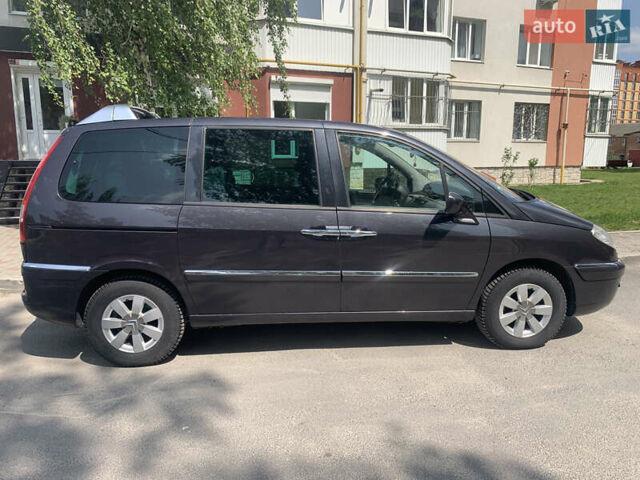 Серый Ситроен С8, объемом двигателя 2 л и пробегом 291 тыс. км за 6900 $, фото 4 на Automoto.ua
