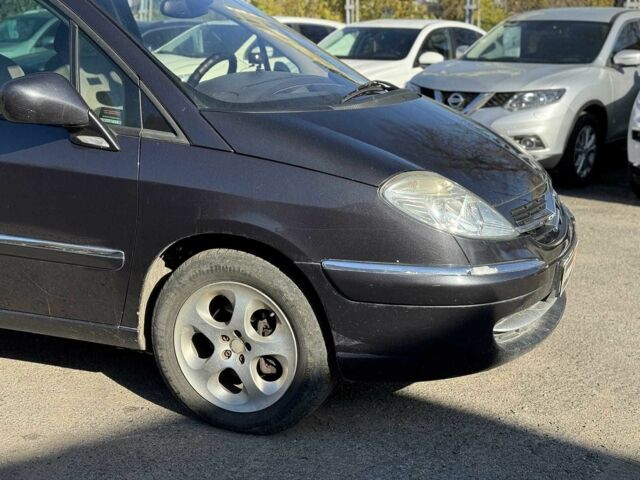 Серый Ситроен С8, объемом двигателя 2 л и пробегом 266 тыс. км за 6590 $, фото 3 на Automoto.ua