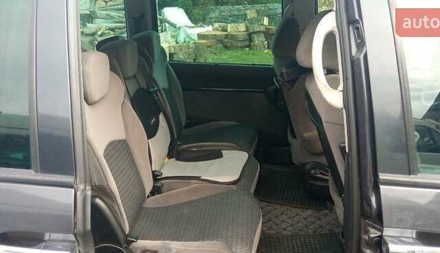 Ситроен С8 2009 в Виннице на Automoto.ua Серый Ситроен С8, объемом двигателя 2 л и пробегом 266 тыс. км за 6000 $, фото 3 на Automoto.ua