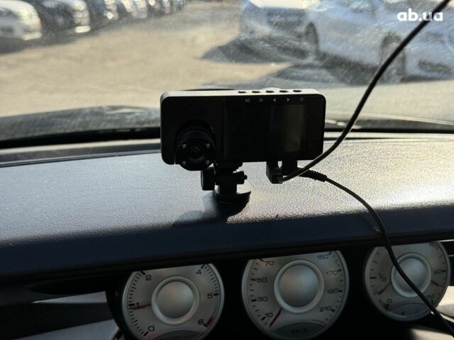 Серый Ситроен С8, объемом двигателя 2 л и пробегом 266 тыс. км за 6590 $, фото 28 на Automoto.ua